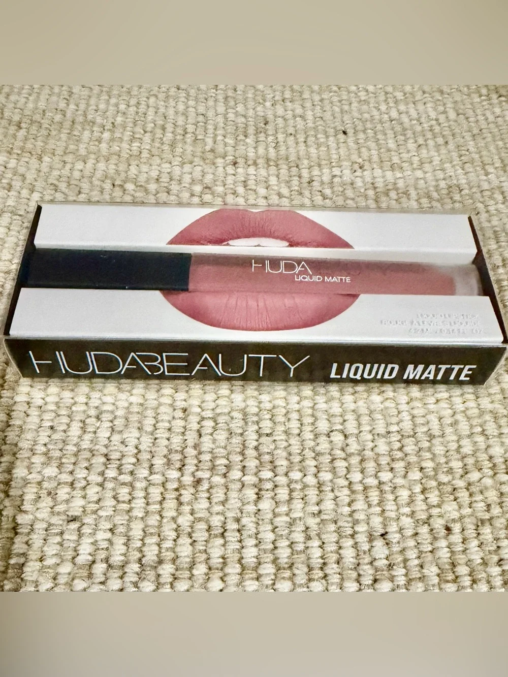 HUDA Beauty Liquid Matte Lipstick 💋 Perfectionist | NEW